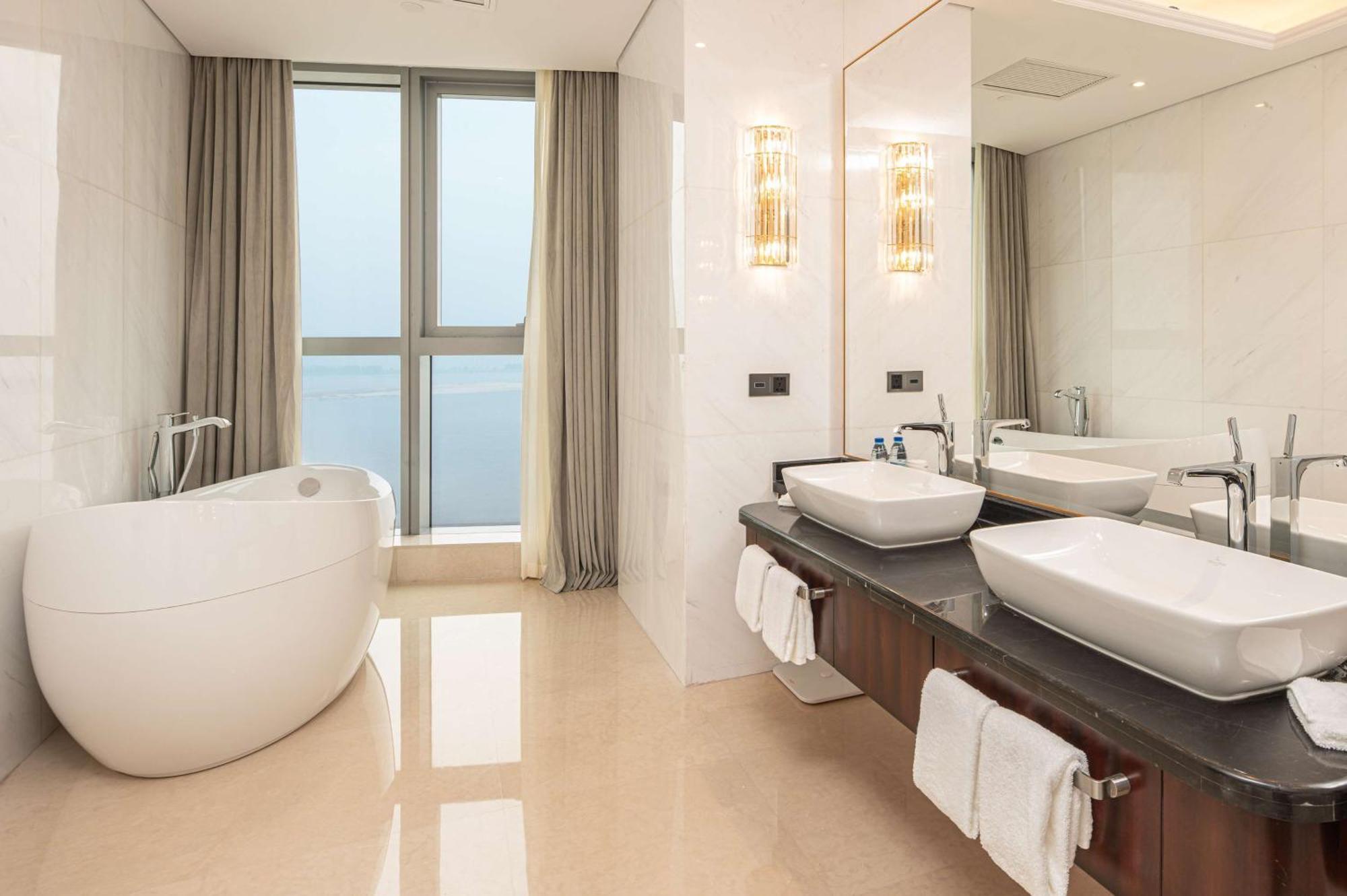 Hilton Brazzaville Les Tours Jumelles Hotel & Residences Brazavile Exterior foto