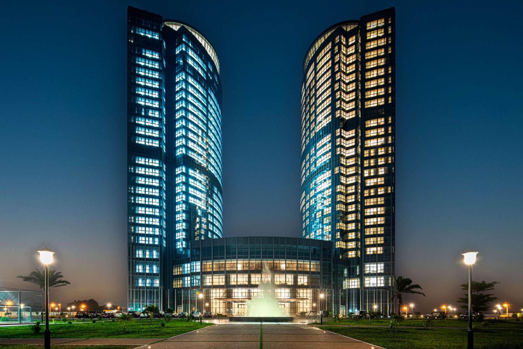 Hilton Brazzaville Les Tours Jumelles Hotel & Residences Brazavile Exterior foto