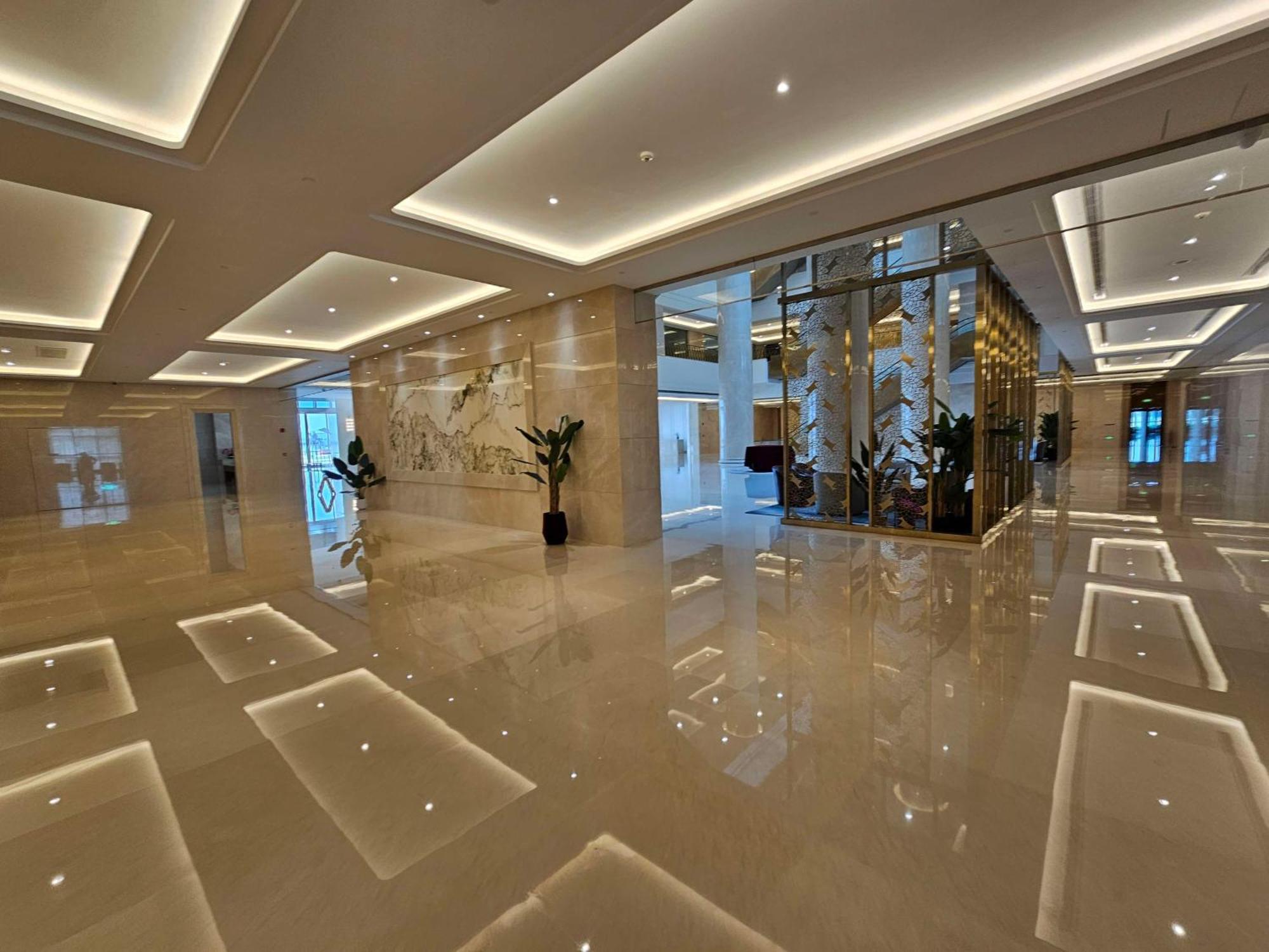 Hilton Brazzaville Les Tours Jumelles Hotel & Residences Brazavile Exterior foto